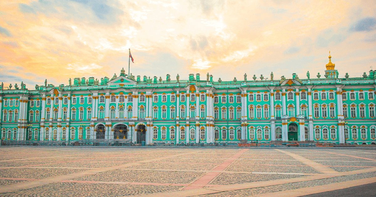 隱士廬博物館又稱為冬宮，是世界四大博物館之一，來到俄羅斯聖彼得堡，一定不能錯過參觀的機會。