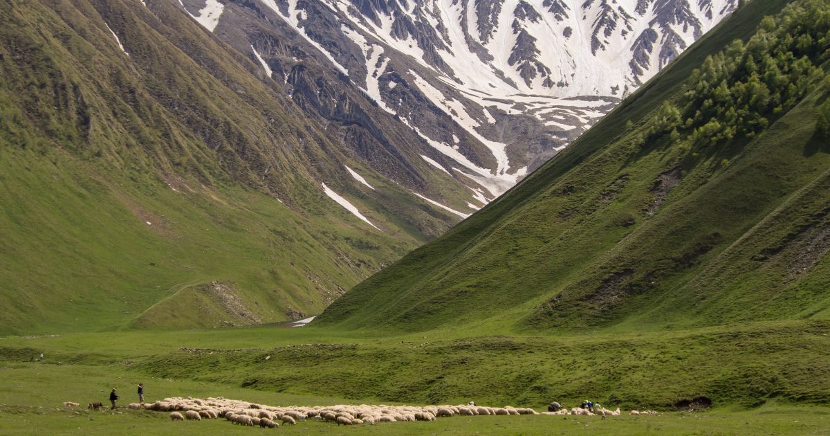 俄羅斯高加索地區有一望無際的美景，來到俄羅斯旅遊，一定要到這裡來感受自然風光。