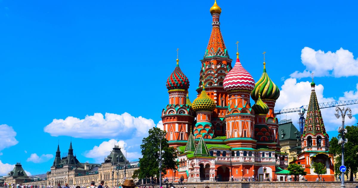 聖瓦西里主教座堂，是位在俄羅斯首都莫斯科紅場的東正教教堂，被視為俄羅斯的代表象徵之一。是俄羅斯旅遊必去景點之一。