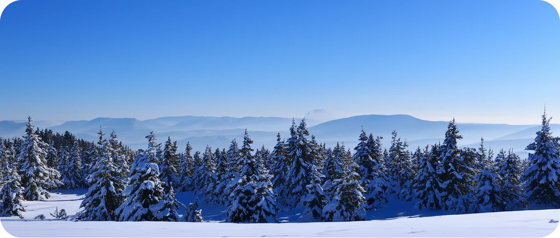 山脈雪景